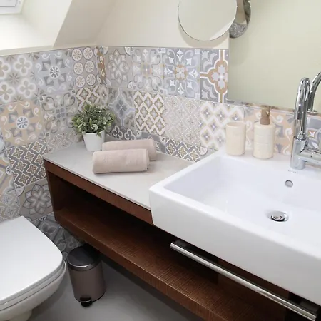 Holiday home Framheim